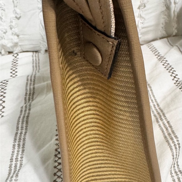 Yves Saint Laurent Beige Toiletry/Clutch Vintage Bag - Picture 4 of 9